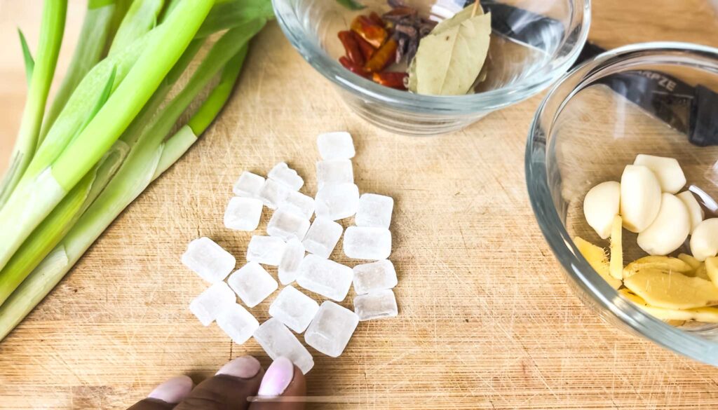 Ingredients to make braised pork belly